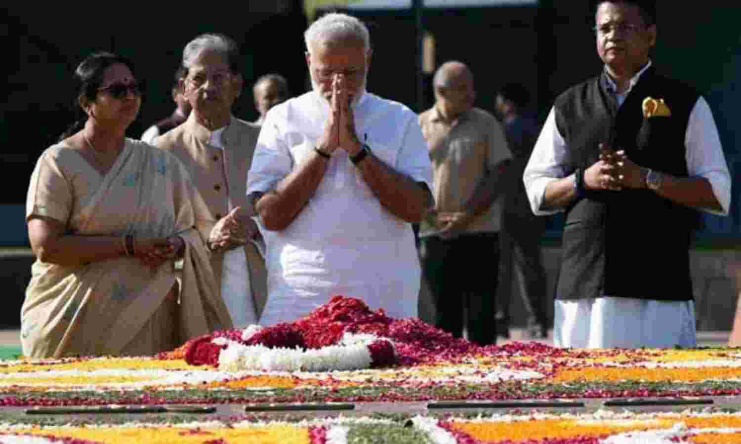 प्रधानमंत्री मोदी ने लाल बहादुर शास्त्री की जयंती पर किया नमन