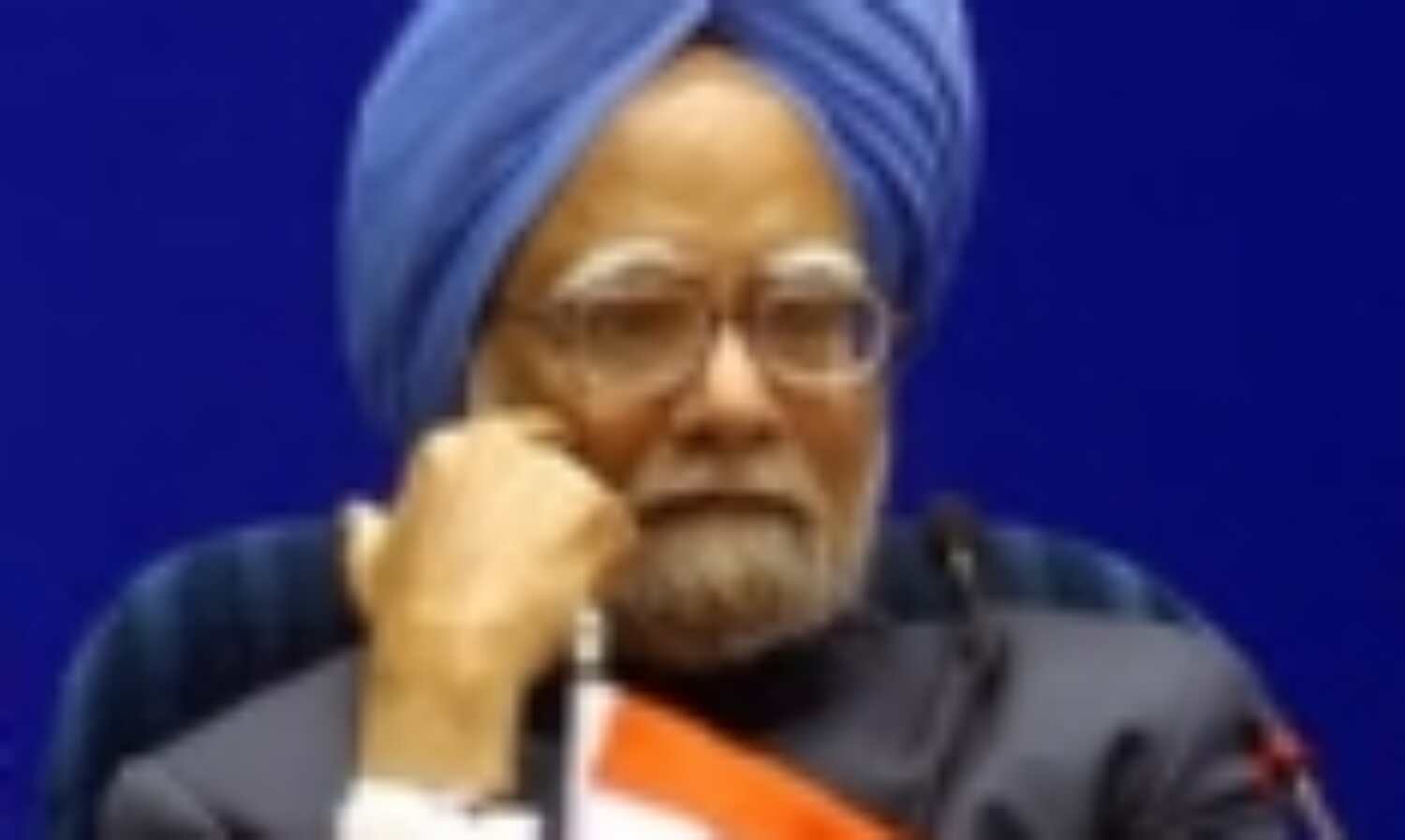 प्रधानमंत्री ने तोड़ी चुप्पी इस्तीफे के लिए 2014 तक इंतजार करे बीजेपी प्रधानमंत्री ने तोड़ी चुप्पी इस्तीफे के लिए 2014 तक इंतजार करे बीजेपी