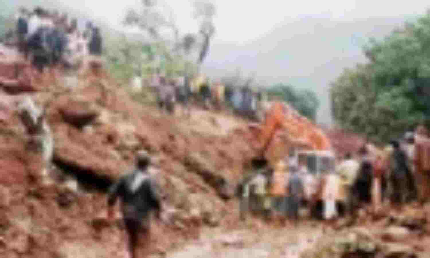 पुणे भूस्खलन: मृतक संख्या हुई 136