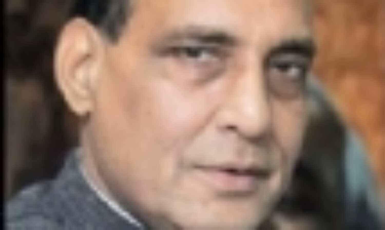 पंगु व्यवस्था को बदलने के लिये सरकार को समय दें : राजनाथ पंगु व्यवस्था को बदलने के लिये सरकार को समय दें : राजनाथ