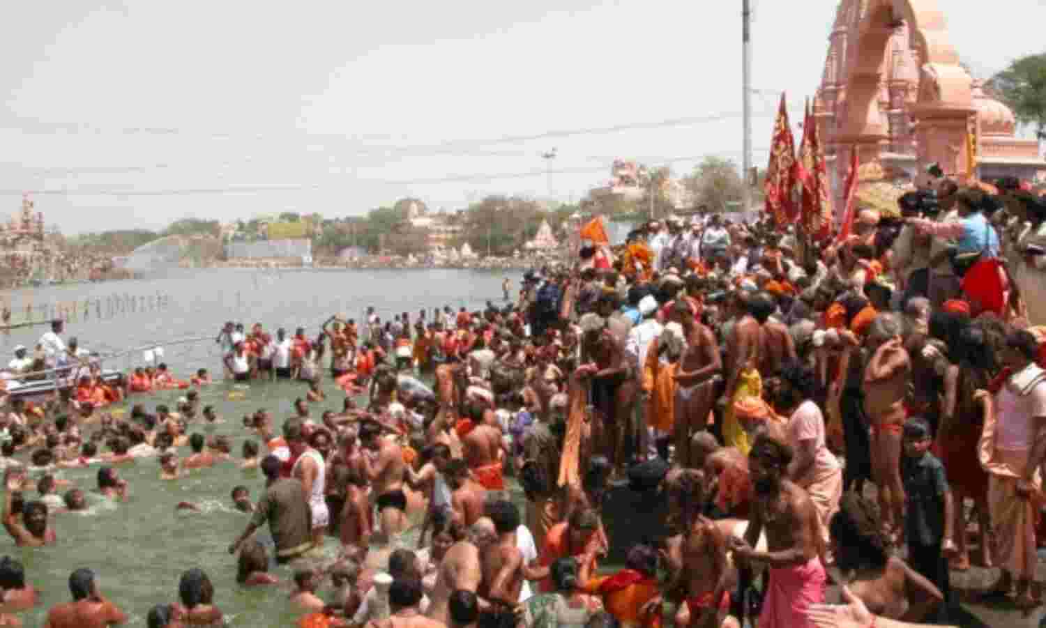 नंदू भैया मालिक तो सबका एक ही है - अतुल तारे नंदू भैया मालिक तो सबका एक ही है - अतुल तारे