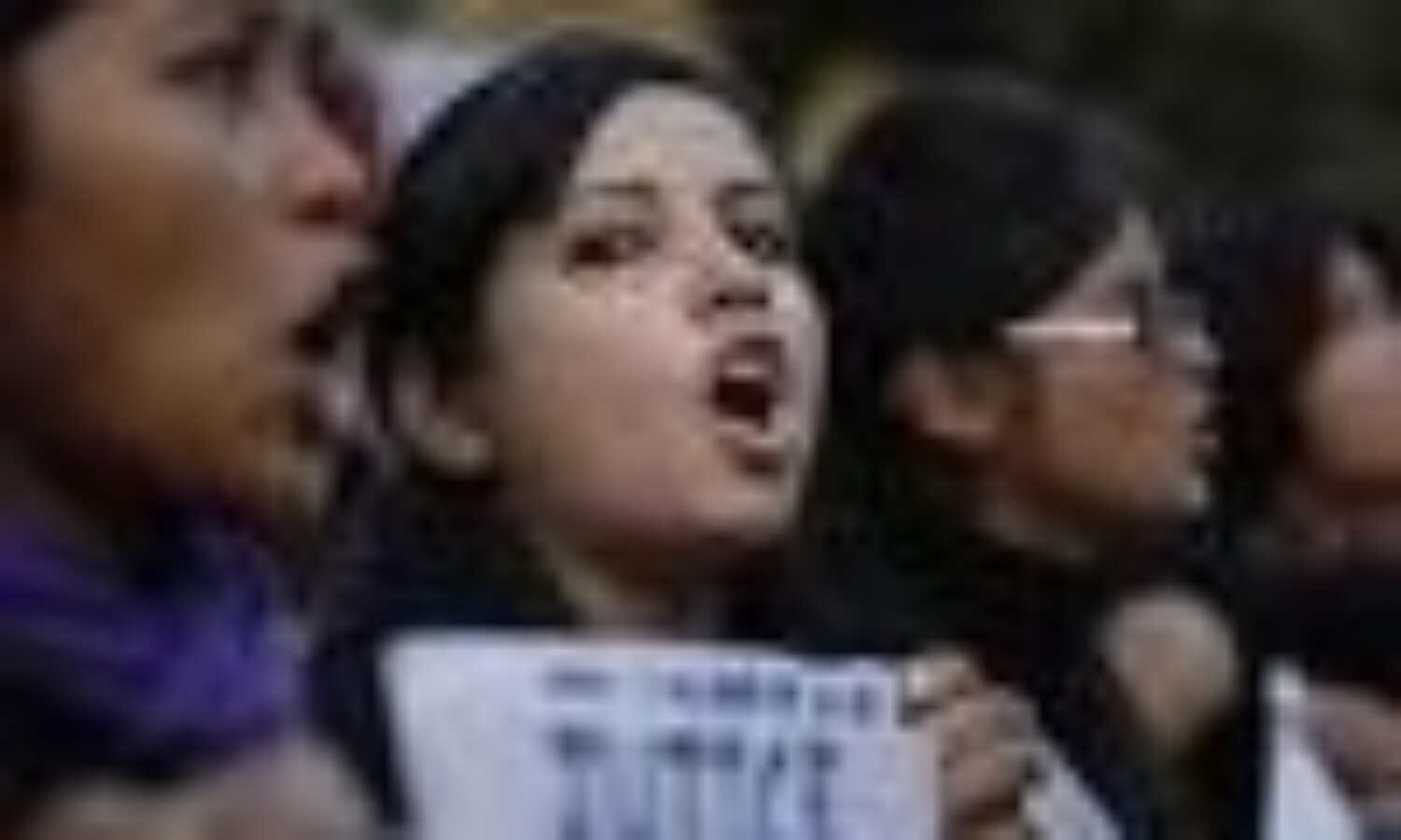 दिल्ली दुष्कर्म मामले की मीडिया कवरेज को मिली इजाजत दिल्ली दुष्कर्म मामले की मीडिया कवरेज को मिली इजाजत