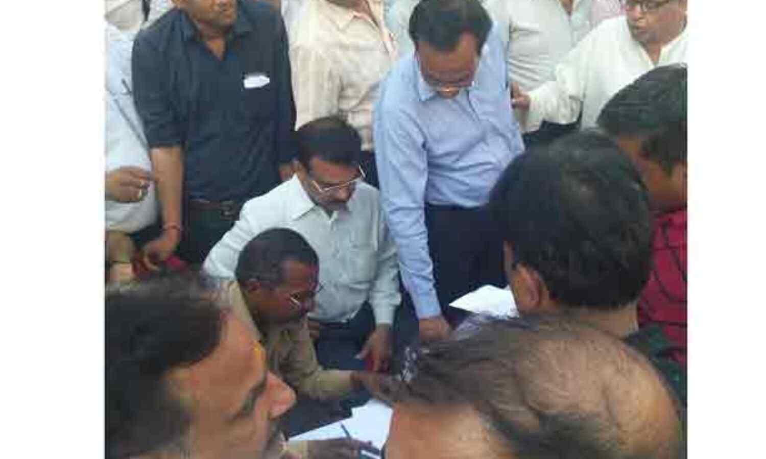 दाल बाजार की दुकान की बोली पहुंची 2.61 करोड़