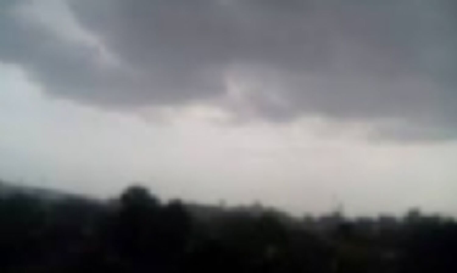 देश के विभिन्न भागों में मूसलाधार बारिश की चेतावनी देश के विभिन्न भागों में मूसलाधार बारिश की चेतावनी