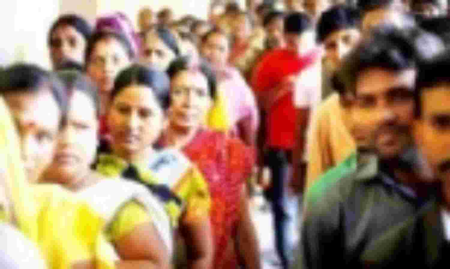 देश के चार राज्यों में चौथे चरण का मतदान जारी