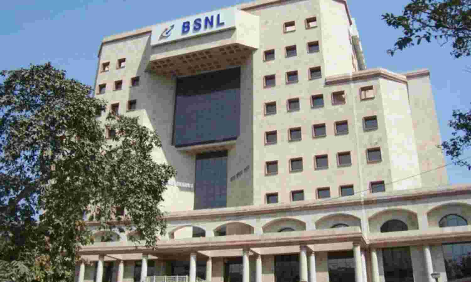 दूरसंचार मंत्रालय ने 99 प्रतिशत शिकायतों का ट्विटर पर किया समाधान