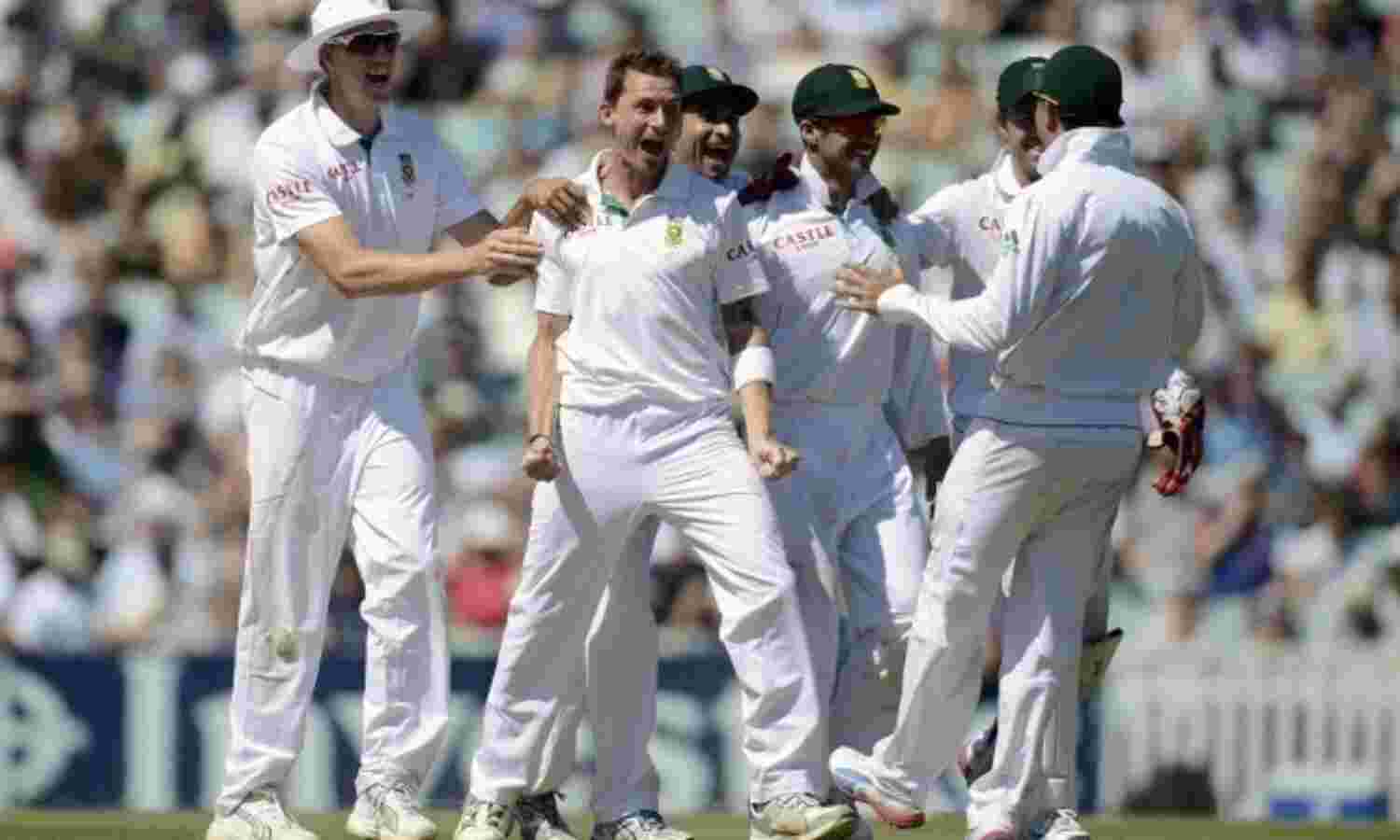 दक्षिण अफ्रीका ने इंग्लैंड को 340 रनो से हराया दक्षिण अफ्रीका ने इंग्लैंड को 340 रनो से हराया