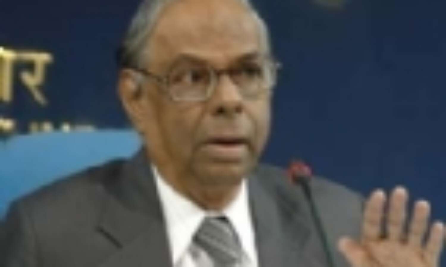 थोक मुद्रास्फीति घटकर आ सकती है 6.5 फीसदी पर : रंगराजन थोक मुद्रास्फीति घटकर आ सकती है 6.5 फीसदी पर : रंगराजन