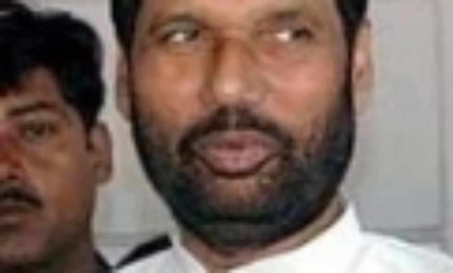 जांच रिपोर्ट आने के बाद केंद्र करेगा कार्रवाई: पासवान जांच रिपोर्ट आने के बाद केंद्र करेगा कार्रवाई: पासवान