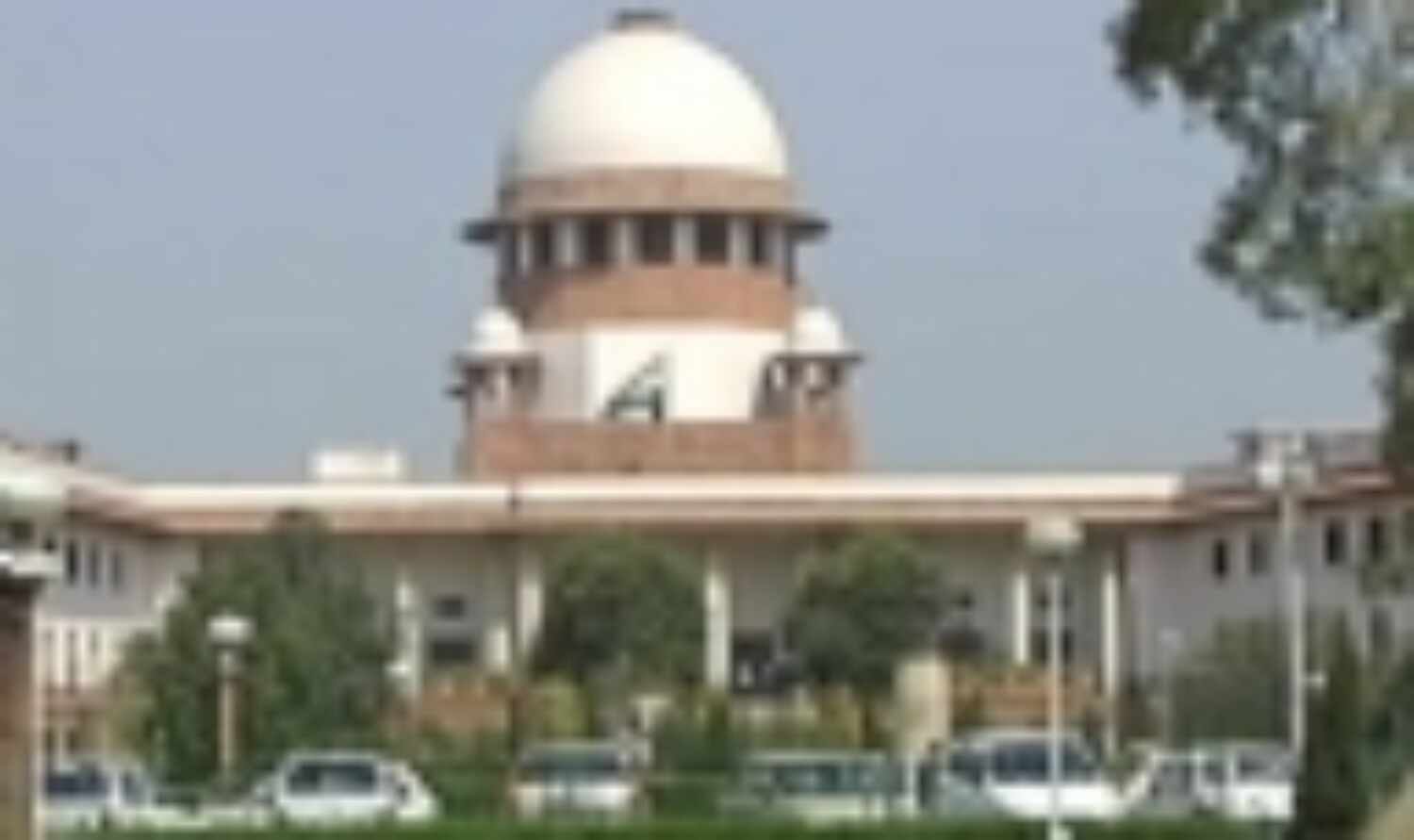 जेल में बंद रहकर नहीं लड़ सकेंगे चुनाव: सुप्रीम कोर्ट जेल में बंद रहकर नहीं लड़ सकेंगे चुनाव: सुप्रीम कोर्ट