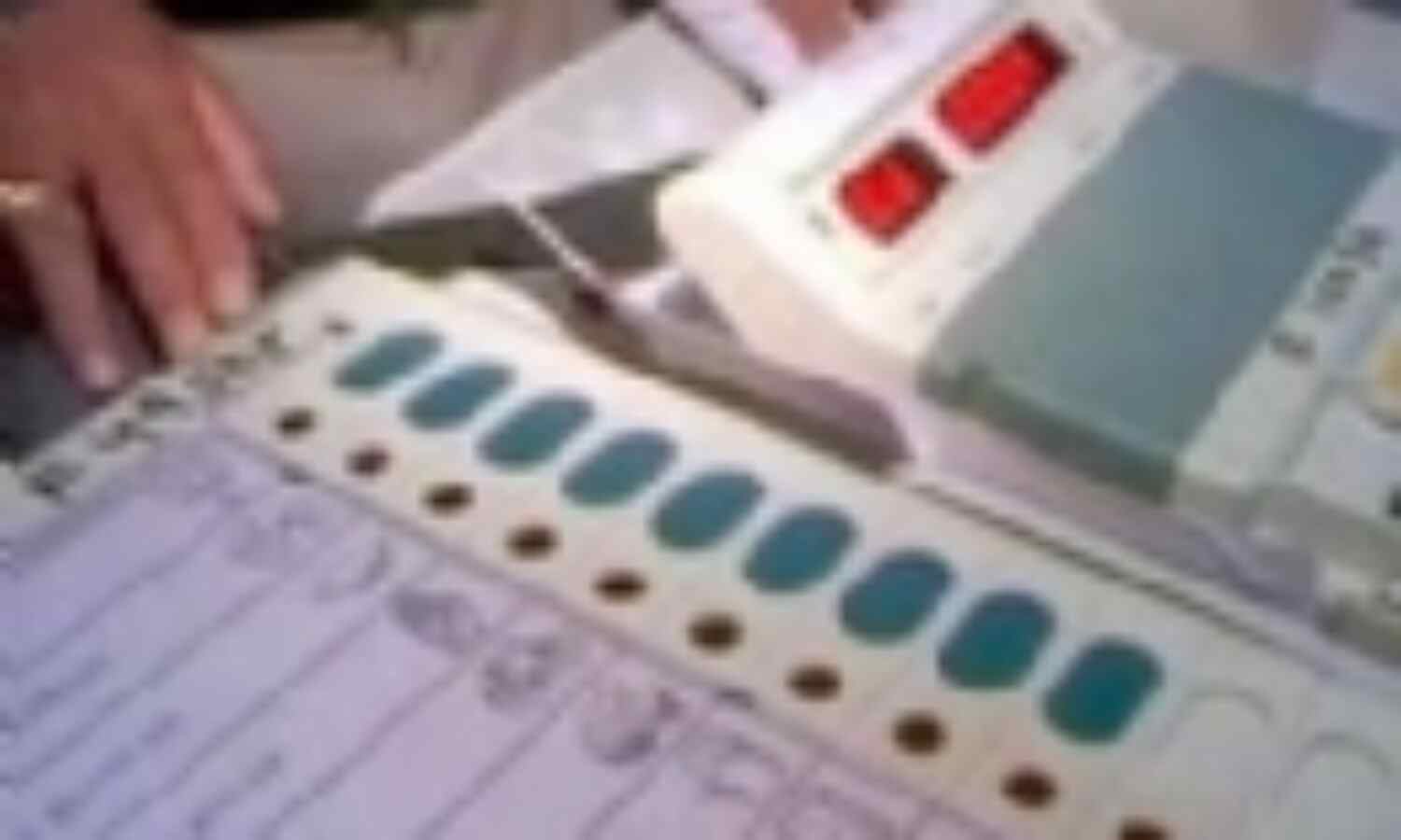 जम्मू-कश्मीर विधानसभा चुनावों के लिए चौथे चरण की अधिसूचना जारी जम्मू-कश्मीर विधानसभा चुनावों के लिए चौथे चरण की अधिसूचना जारी