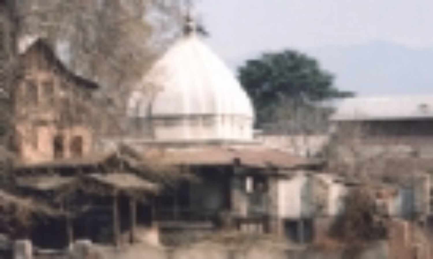 जम्मू-कश्मीर में छह साल में गायब हो गए 80 मंदिर!