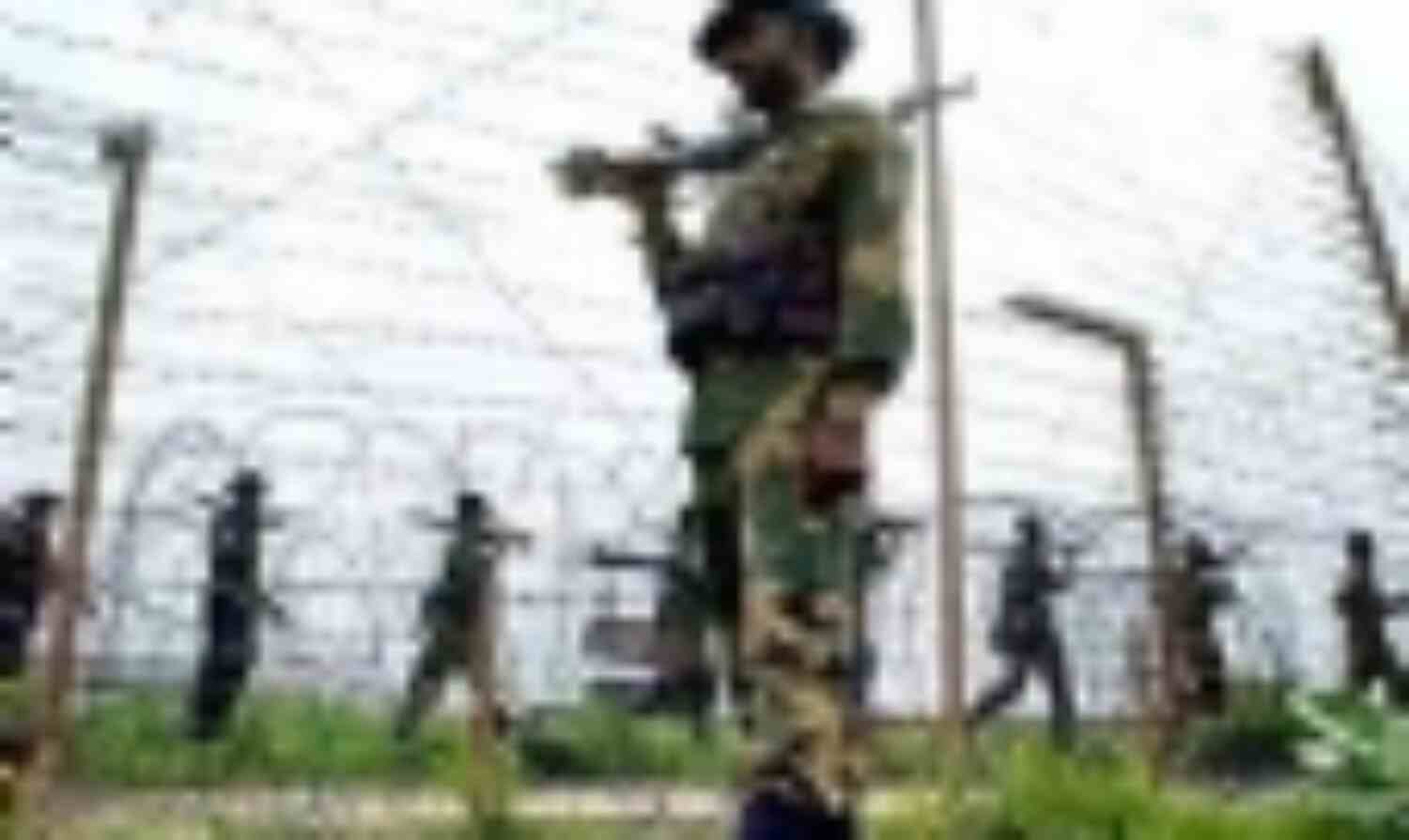 जम्मू में पाकिस्तान की फायरिंग में अब तक छह लोग घायल जम्मू में पाकिस्तान की फायरिंग में अब तक छह लोग घायल