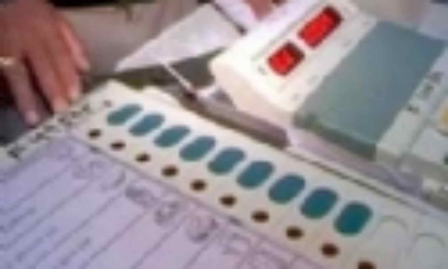 जम्मू -कश्मीर में 16 सीट और झारखंड में 17 सीट के तीसरे चरण का मतदान