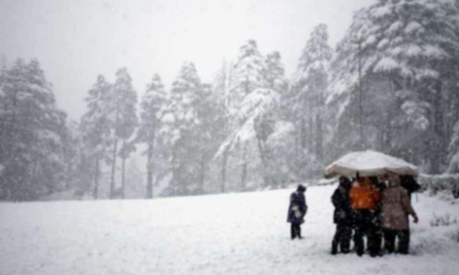 जम्मू एवं कश्मीर में बारिश, बर्फबारी