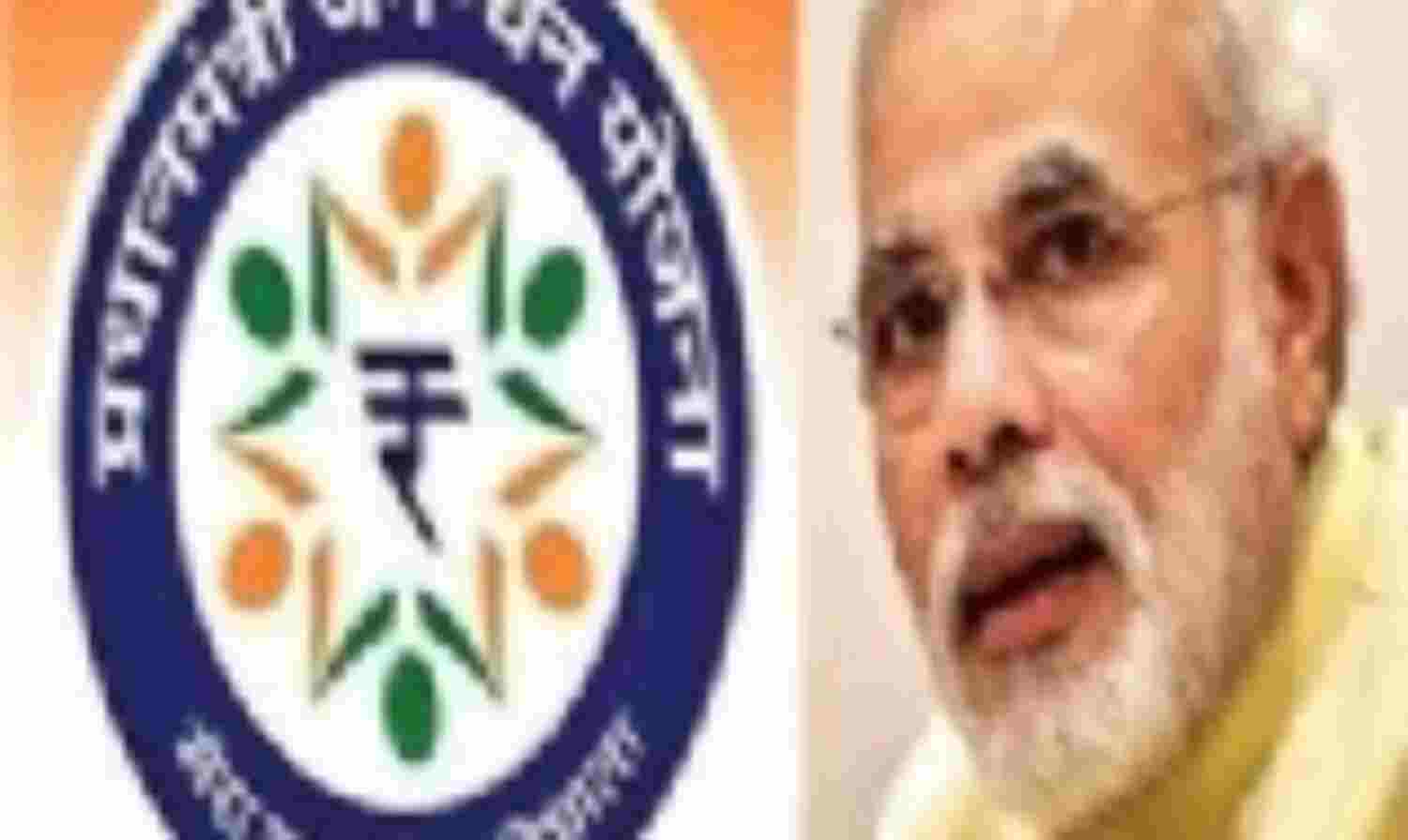 जनधन योजना का एक साल पूरा, 17 करोड़ से अधिक खाते खुले