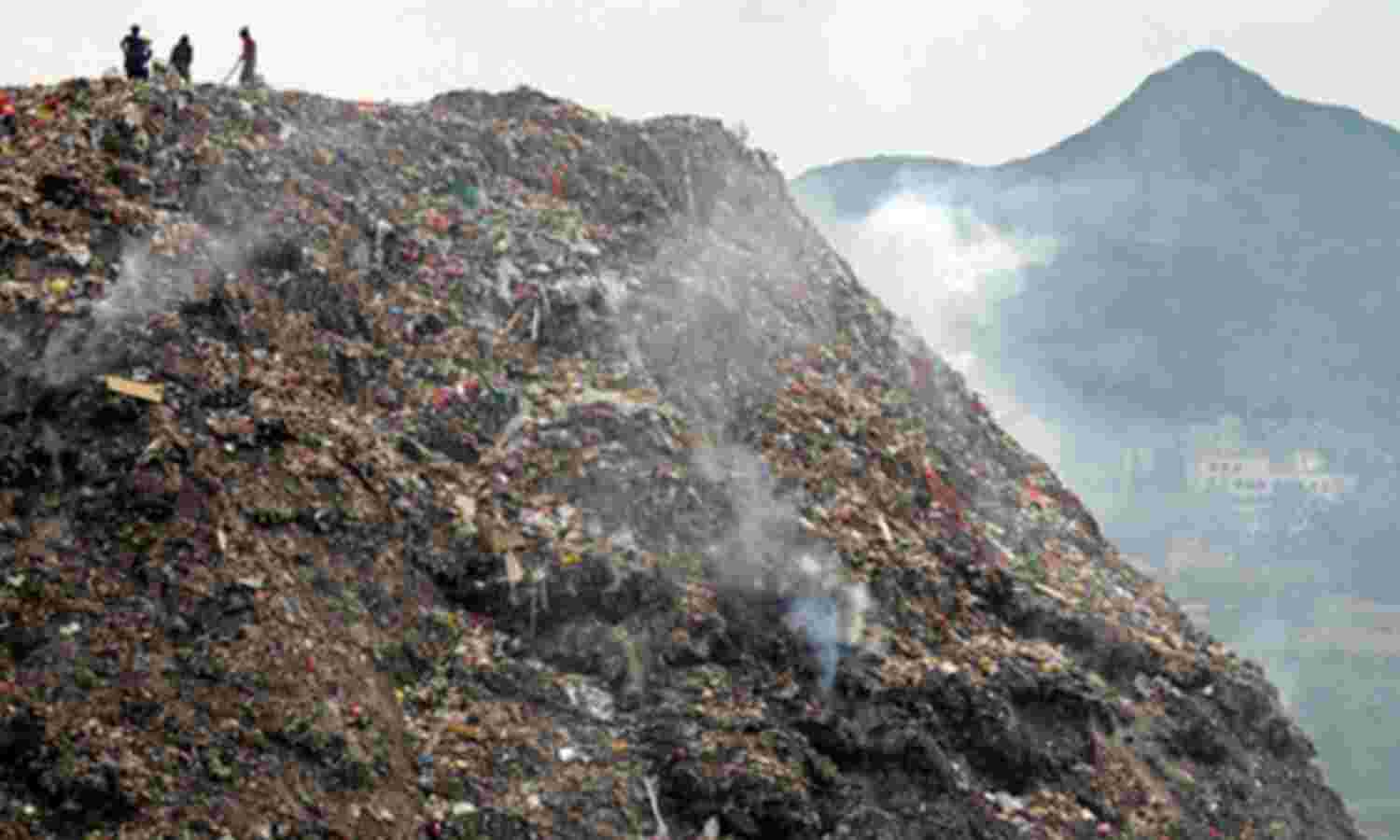 चिंतनीय : दिल्ली कचरे के टाइम बम पर बैठी है