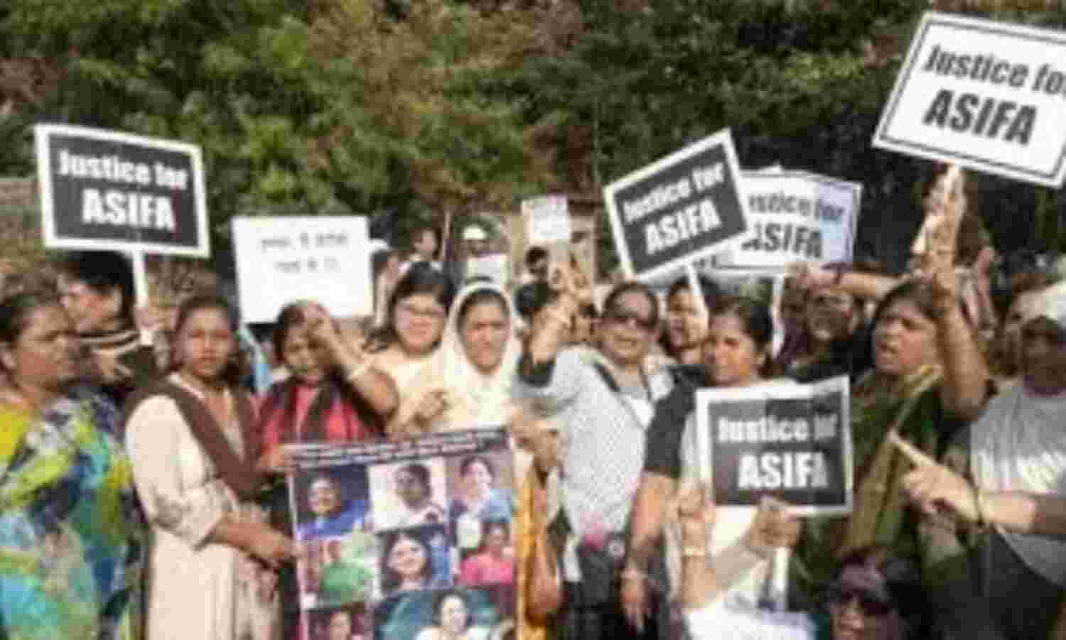 कठुआ पीड़ितों को सुरक्षा दे सरकार: सुप्रीम कोर्ट कठुआ पीड़ितों को सुरक्षा दे सरकार: सुप्रीम कोर्ट