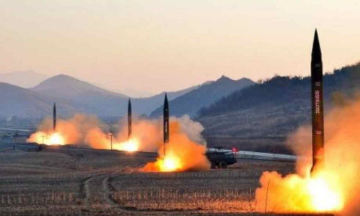 उत्तर कोरिया ने फिर किया बैलिस्टिक मिसाइल का परीक्षण