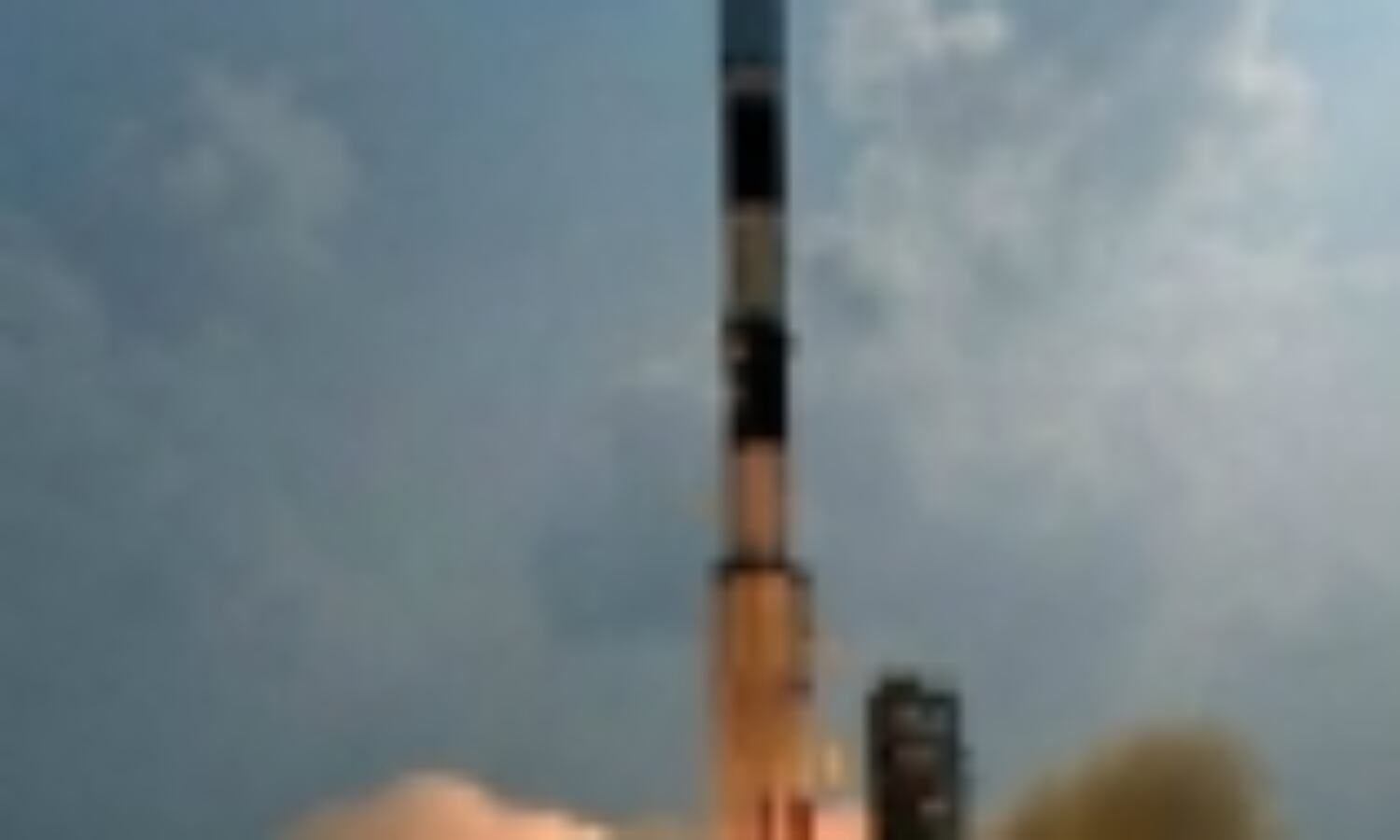 इसरो ने आईआरएनएसएस 1सी का किया सफल प्रक्षेपण इसरो ने आईआरएनएसएस 1सी का किया सफल प्रक्षेपण