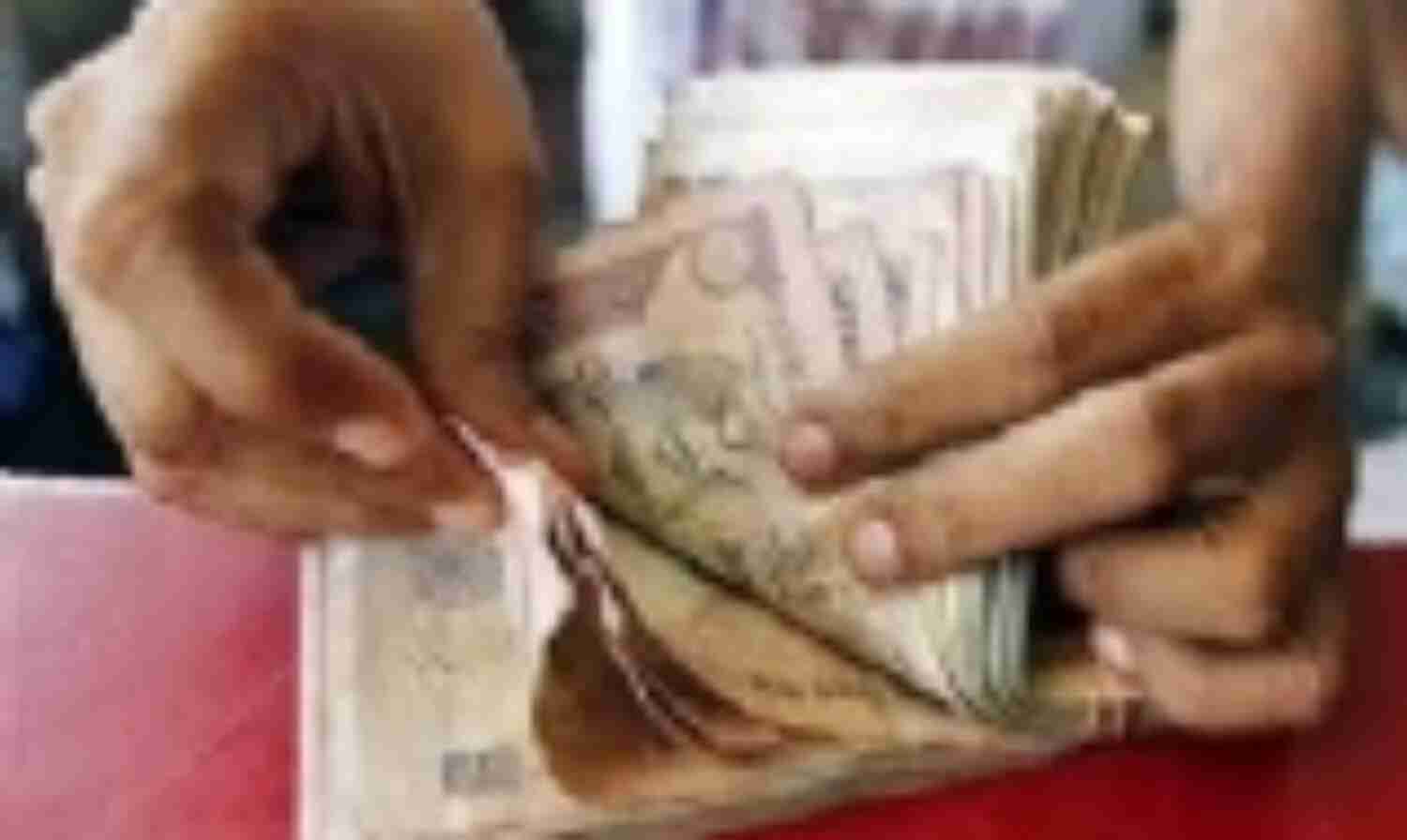 इस साल सैलरी में 10 प्रतिशत बढ़ाए जाने की उम्मीद