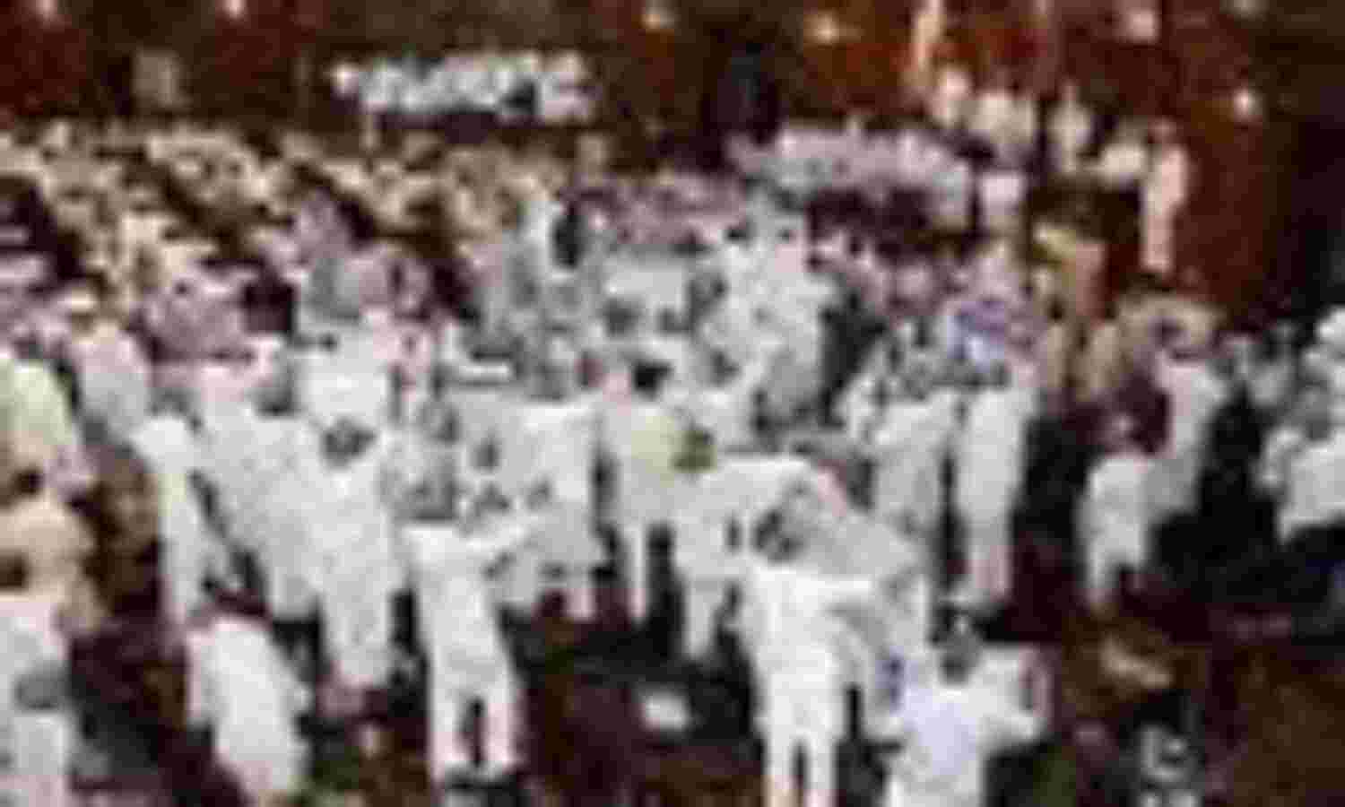 इलाहाबाद हादसे पर यूपी विधानसभा में हंगामा