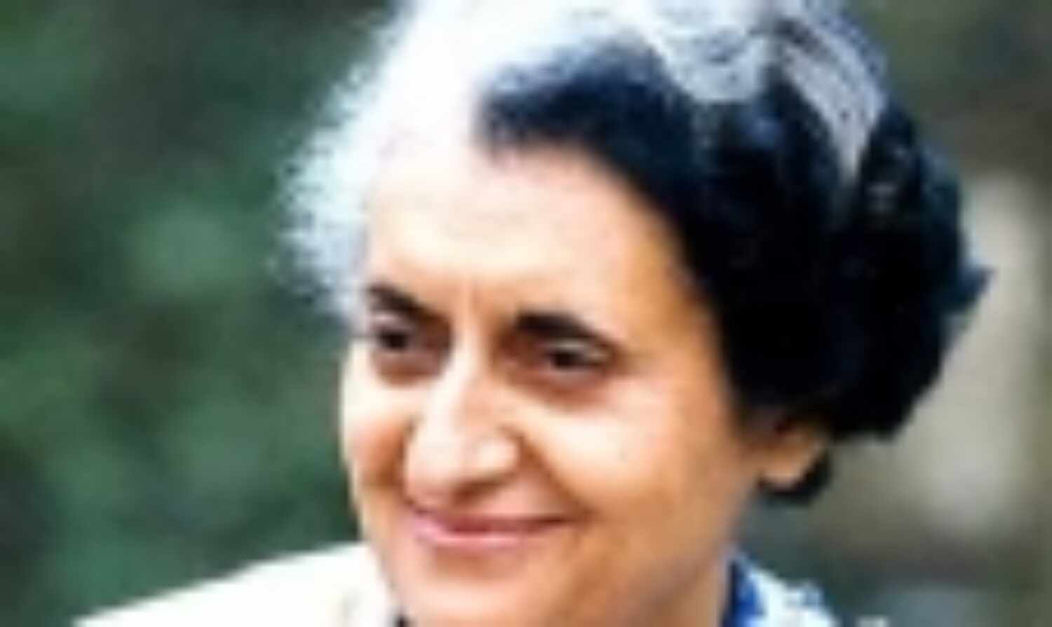 इंदिरा गांधी की पुण्यतिथि पर राष्ट्र ने दी श्रद्धांजलि इंदिरा गांधी की पुण्यतिथि पर राष्ट्र ने दी श्रद्धांजलि