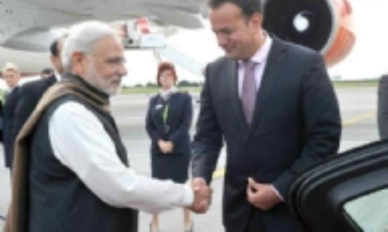 आयरलैंड की ऐतिहासिक यात्रा पर पहुंचे प्रधानमंत्री नरेंद्र मोदी आयरलैंड की ऐतिहासिक यात्रा पर पहुंचे प्रधानमंत्री नरेंद्र मोदी