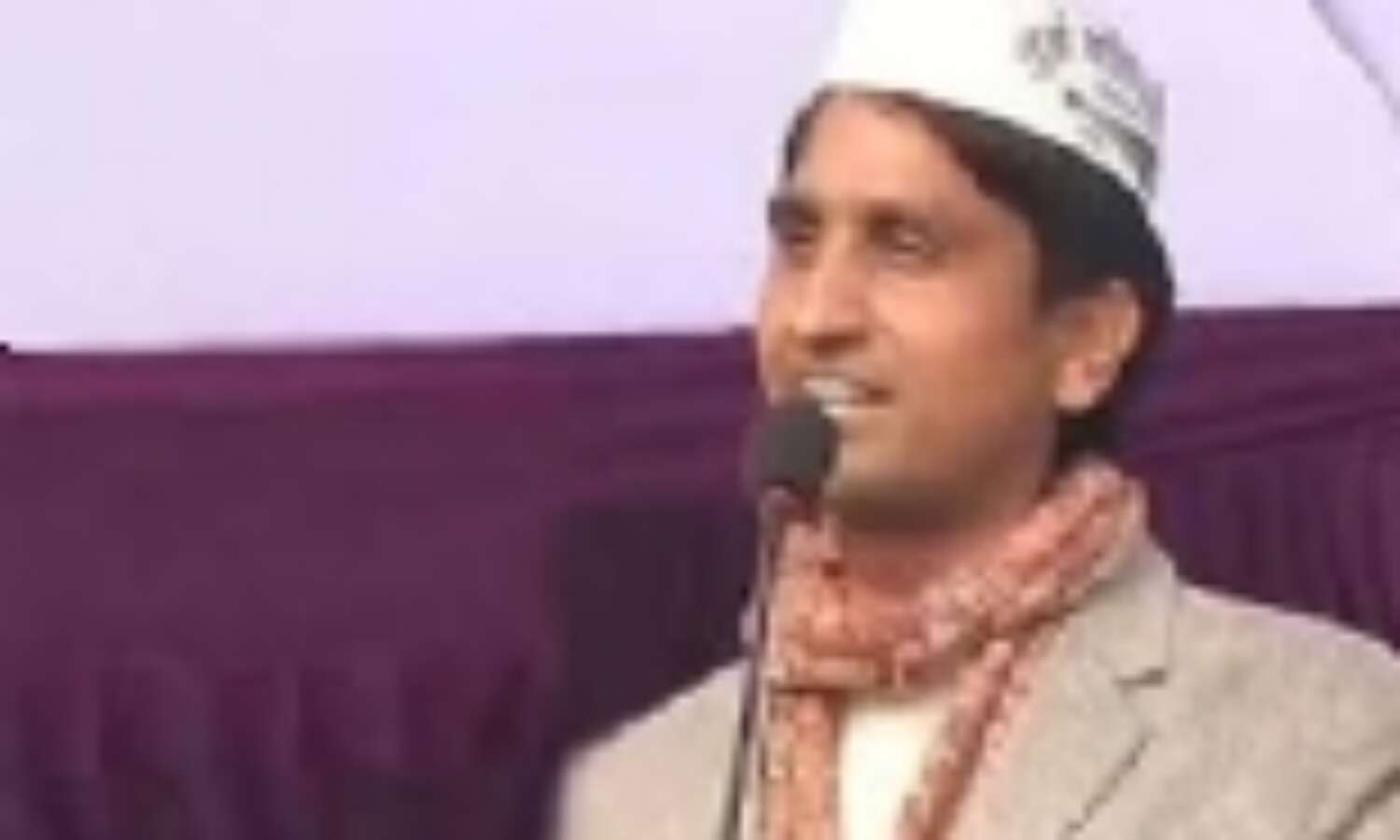 आप पार्टी के कुमार विश्वास पर संगीन आरोप ?