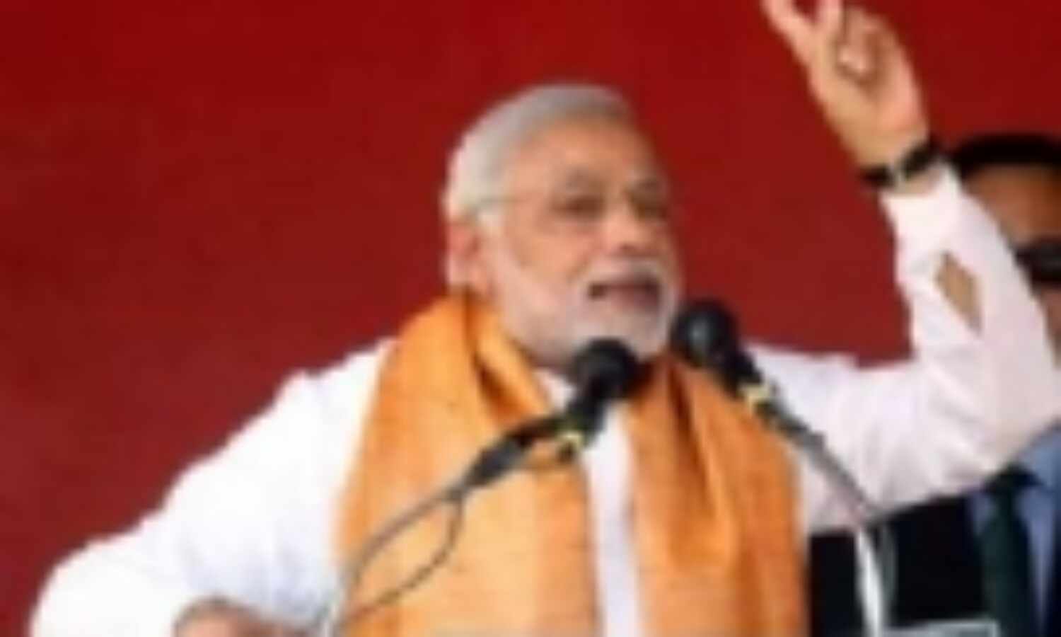 आधी-अधूरी सरकार नहीं पूर्ण बहुमत की सरकार बनाइए : मोदी आधी-अधूरी सरकार नहीं पूर्ण बहुमत की सरकार बनाइए : मोदी