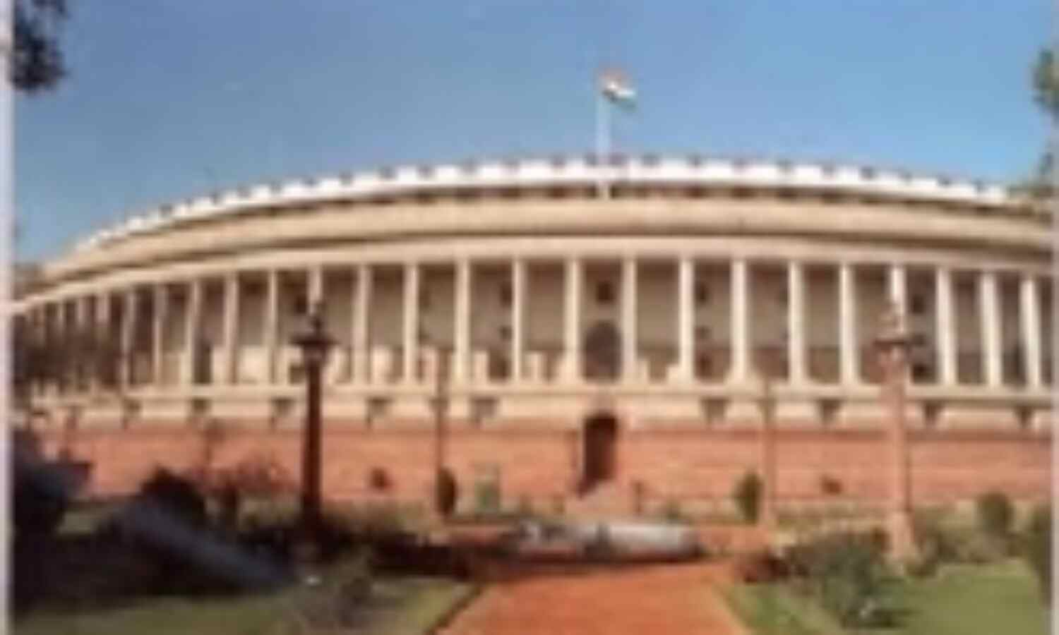 आत्महत्या की कोशिश अपराध की श्रेणी से बाहर आत्महत्या की कोशिश अपराध की श्रेणी से बाहर