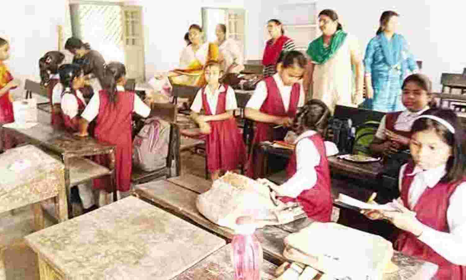 ‘मुख्यमंत्री नरेन्द्र मोदी हैं, राष्ट्रपति का पता नहीं’