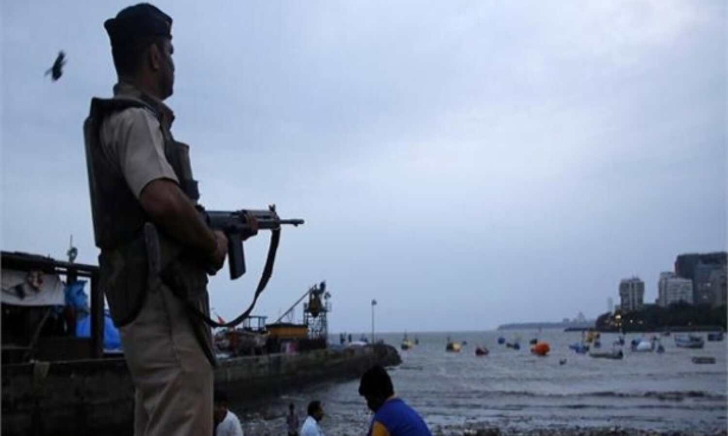 समुद्र के रास्ते भारत में घुस सकते है आतंकी