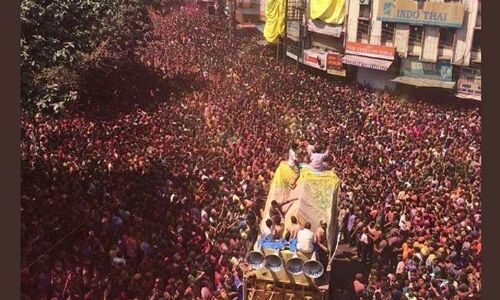 रंगपंचमी: रंगों से सराबोर हुआ इंदौर, देखें विडियो