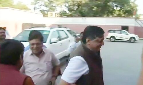 भाजपा में शामिल हुए नरेश अग्रवाल, पीयूष गोयल ने दिलाई सदस्यता