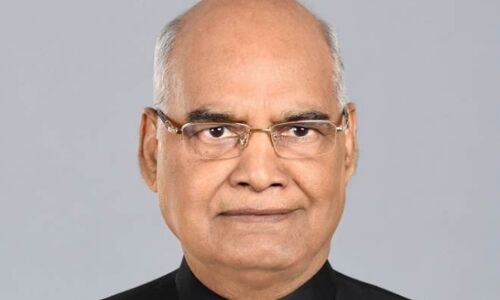 दो दिवसीय दौरे पर ओडिशा पहुंचे रामनाथ कोविंद