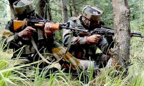 कश्मीर में मुठभेड में दस आतंकवादी ढेर, 4 जवान घायल