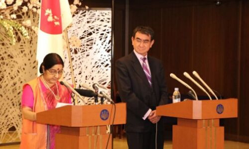 9वीं भारत-जापान रणनीतिक वार्ता में बोलीं सुषमा, हर मुद्दे पर है भारत-जापान की दोस्ती